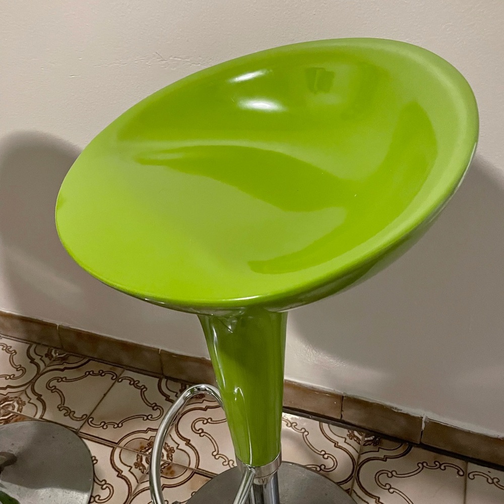 Two bar chair in use just for one year!!